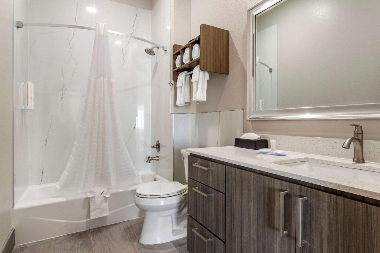 Clarion Pointe Port Arthur-Beaumont South Εξωτερικό φωτογραφία